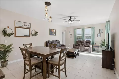 2936 Scarlett Dr, Saint Cloud, FL 34772 photo 11