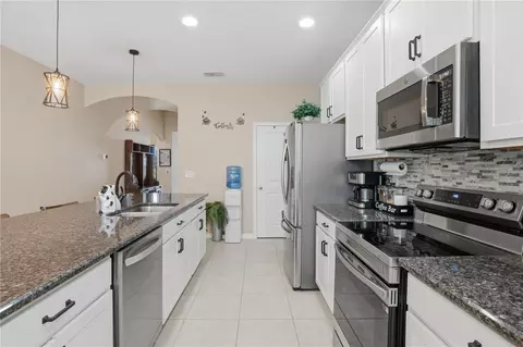 2936 Scarlett Dr, Saint Cloud, FL 34772 photo 16