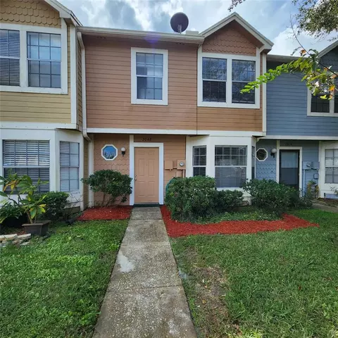 2048 Waterleaf St, Orlando, FL 32837
