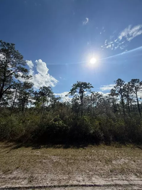 405 Bougainville Dr, Indian Lake Estates, FL 33855