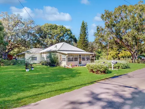 420 Jacks Memorial Rd, Saint Cloud, FL 34769