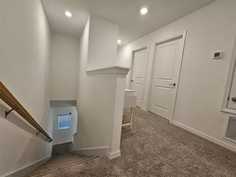 Entry Way - 4451 Arlington Ave, Saint Cloud, FL 34769 photo 4 of 5