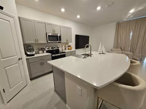 Kitchen - 4451 Arlington Ave, Saint Cloud, FL 34769 photo 1 of 7