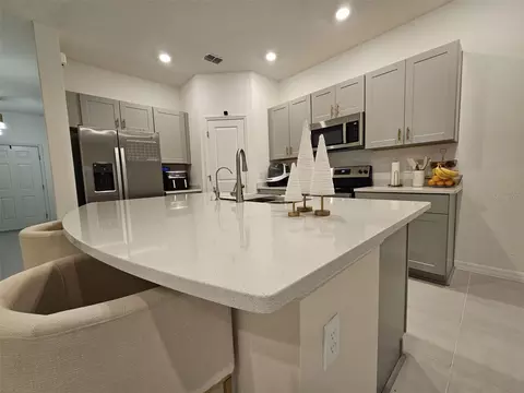 Kitchen - 4451 Arlington Ave, Saint Cloud, FL 34769 photo 2 of 7