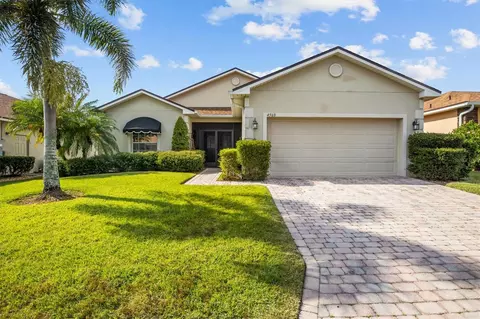 4560 Turnberry Ln, Lake Wales, FL 33859