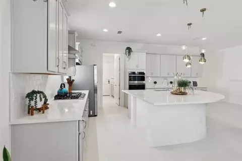 Kitchen - 5027 Dancy Ln, Saint Cloud, FL 34772 photo 3 of 8
