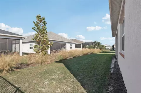 Exterior - 5027 Dancy Ln, Saint Cloud, FL 34772 photo 4 of 11