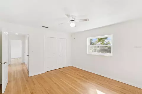 Bedroom - 1801 Lakeshore Blvd, Saint Cloud, FL 34769 photo 5 of 6