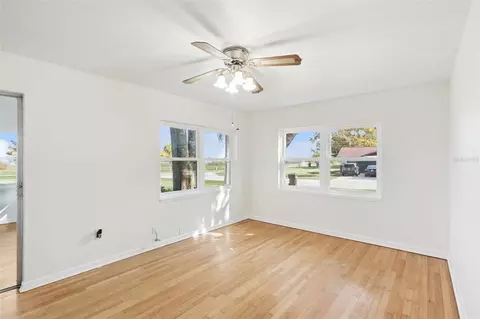 Living - 1801 Lakeshore Blvd, Saint Cloud, FL 34769 photo 4 of 6