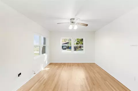 Living - 1801 Lakeshore Blvd, Saint Cloud, FL 34769 photo 5 of 6