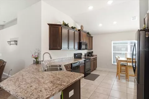 Kitchen - 1129 Legatto Loop, Dundee, FL 33838 photo 1 of 3