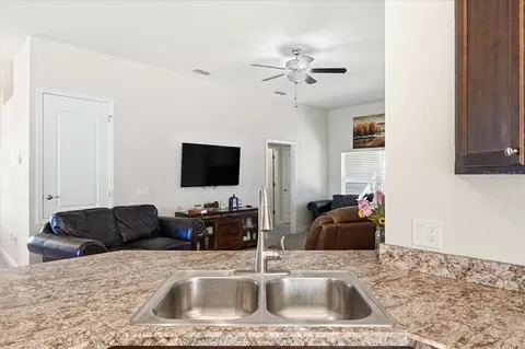 Kitchen - 1129 Legatto Loop, Dundee, FL 33838 photo 3 of 3