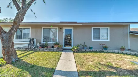 30215 Tavares Ridge Blvd #11, Tavares, FL 32778