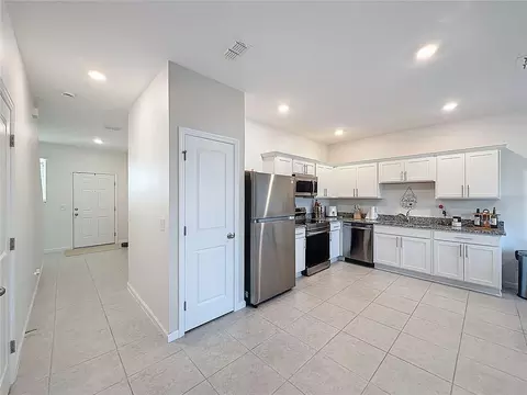 Entry Way - 5933 Piney Shrub Pl, Saint Cloud, FL 34771 photo 1 of 1