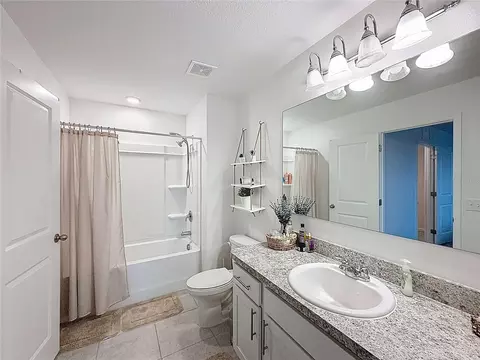 Bath - 5933 Piney Shrub Pl, Saint Cloud, FL 34771 photo 1 of 2