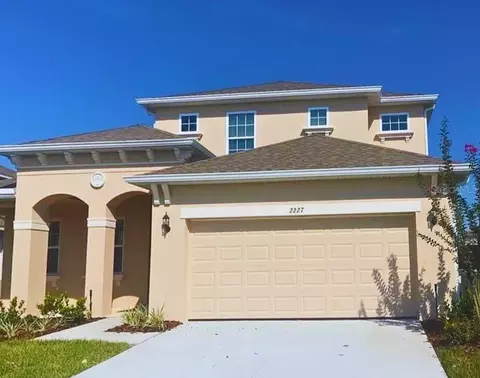 2227 Crofton Ave, Davenport, FL 33837