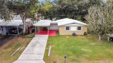 330 Dakota Ave, Saint Cloud, FL 34769
