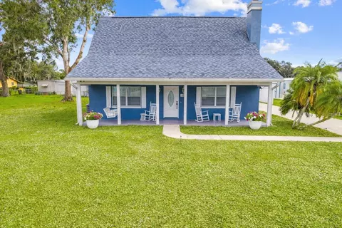 435 Lantern Dr, Kenansville, FL 34739
