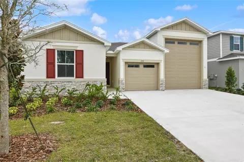 1775 Carnelian St, Deland, FL 32720