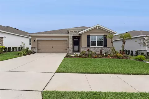8016 Penrose Pl, Wildwood, FL 34785