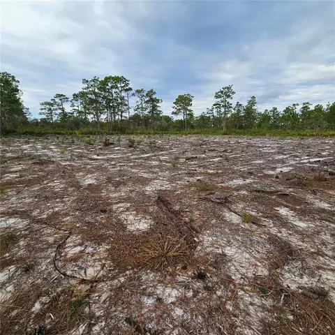 108 El Dorado Dr, Indian Lake Estates, FL 33855