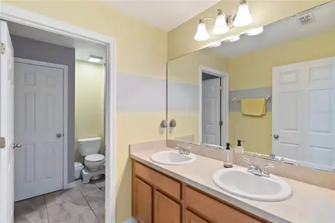 Bath - 3622 Cape Ct, Saint Cloud, FL 34772 photo 3 of 6
