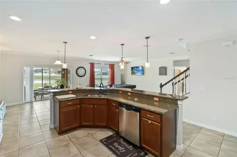 Kitchen - 3622 Cape Ct, Saint Cloud, FL 34772 photo 4 of 5