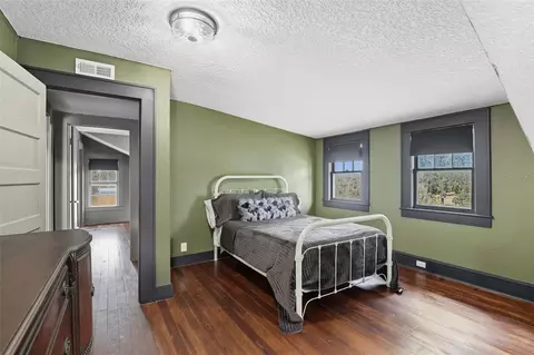 Bedroom - 1510 Washington Ave, Eustis, FL 32726 photo 4 of 6