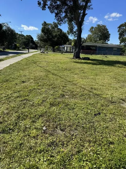 201 N 29th St, Fort Pierce, FL 34947