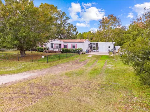 Exterior - 5595 Nova Rd, Saint Cloud, FL 34772 photo 6 of 9