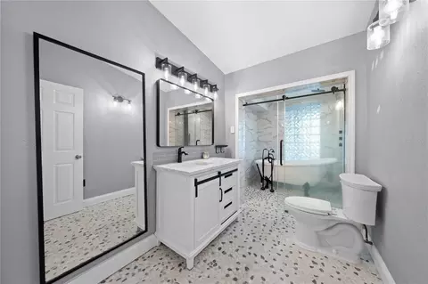 Bath - 4321 Rummell Rd, Saint Cloud, FL 34769 photo 1 of 2