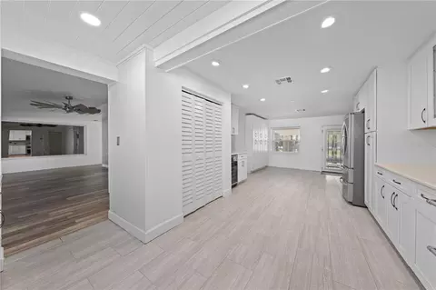 Entry Way - 4321 Rummell Rd, Saint Cloud, FL 34769 photo 3 of 9
