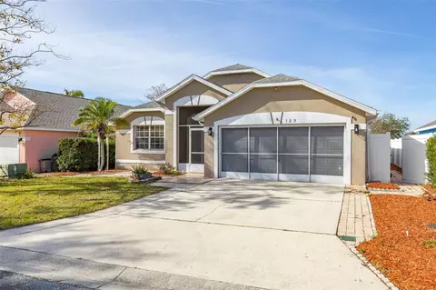 129 Sir Phillips Dr, Davenport, FL 33837