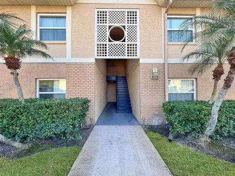 2408 Barley Club Ct #2, Orlando, FL 32837
