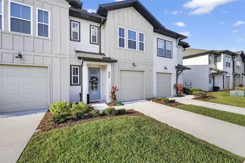 832 Longboat Dr, Davenport, FL 33896