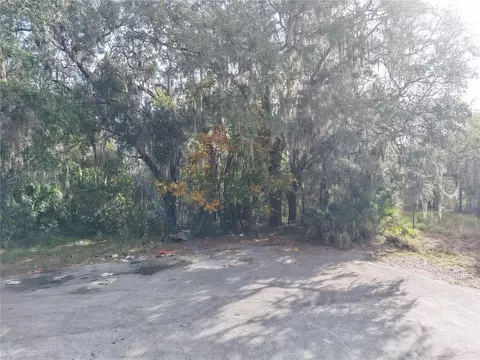 Stinson Street, Leesburg, FL 34748