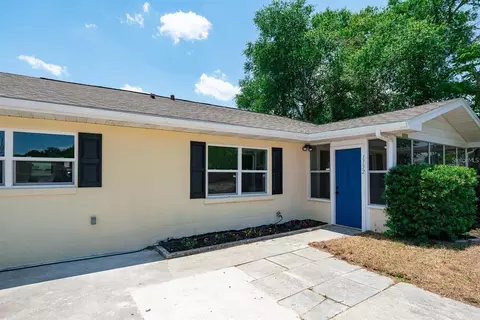 1132 Carlton Ave, Lake Wales, FL 33853