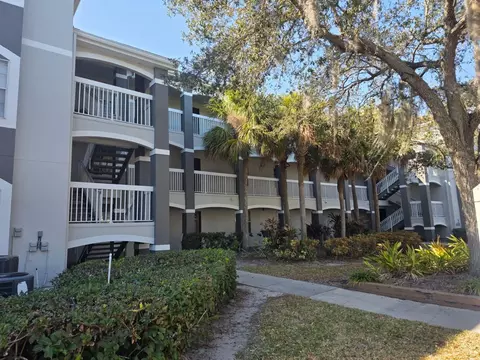 13941 Fairway Island Dr #713, Orlando, FL 32837