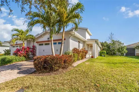 2463 Datura Loop, Saint Cloud, FL 34772