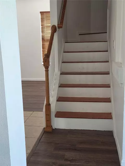Entry Way - 2400 Tybee Rd, Saint Cloud, FL 34769 photo 3 of 6