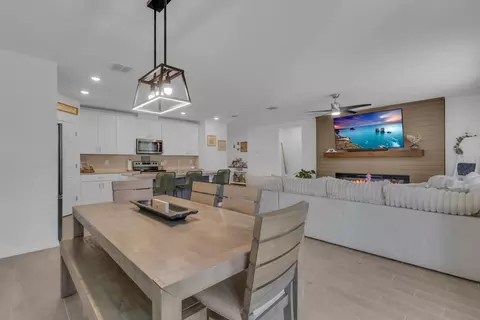 Dining - 4675 Sidesaddle Trl, Saint Cloud, FL 34772 photo 1 of 2