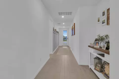Entry Way - 4675 Sidesaddle Trl, Saint Cloud, FL 34772 photo 4 of 7