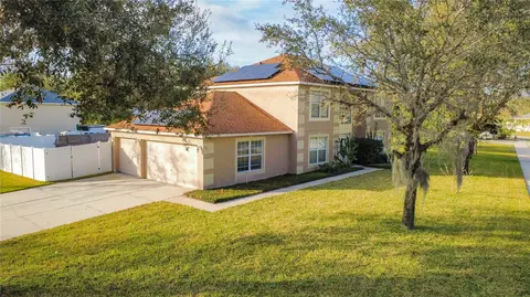 402 Yearling Cove Loop, Apopka, FL 32703