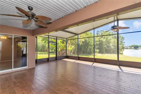 Exterior - 1201 Creekview Ct, Saint Cloud, FL 34772 photo 8 of 14