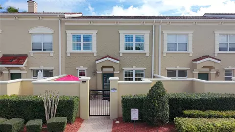 2726 Bella Vista Dr, Davenport, FL 33897