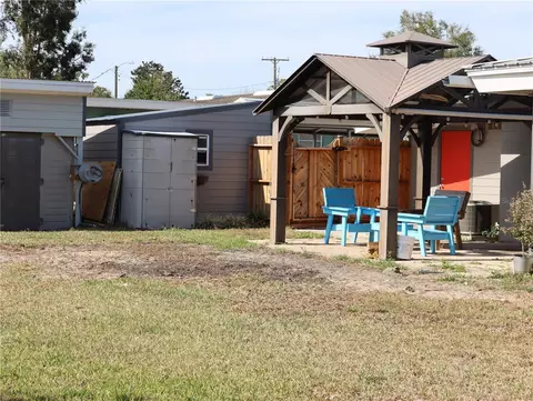 Exterior - 940 Oleander Dr SE, Winter Haven, FL 33880 photo 7 of 10