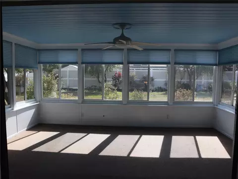 Exterior - 940 Oleander Dr SE, Winter Haven, FL 33880 photo 5 of 10