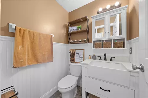 Bath - 3255 Tucker Ave, Saint Cloud, FL 34772 photo 6 of 6