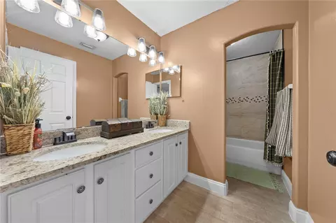 Bath - 3255 Tucker Ave, Saint Cloud, FL 34772 photo 2 of 6