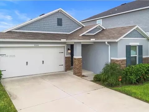 9100 Oscraft Dr, Davenport, FL 33896